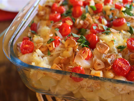 Bacalhau em lascas ao forno