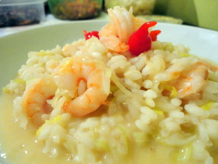 Risoto de camarão e alho poró