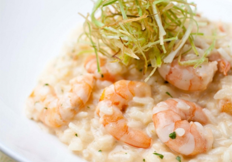 Risoto de camarão com queijo mascarpone